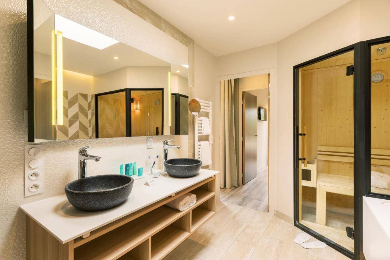 Center Parcs - Domaine Les Trois Forêts  22