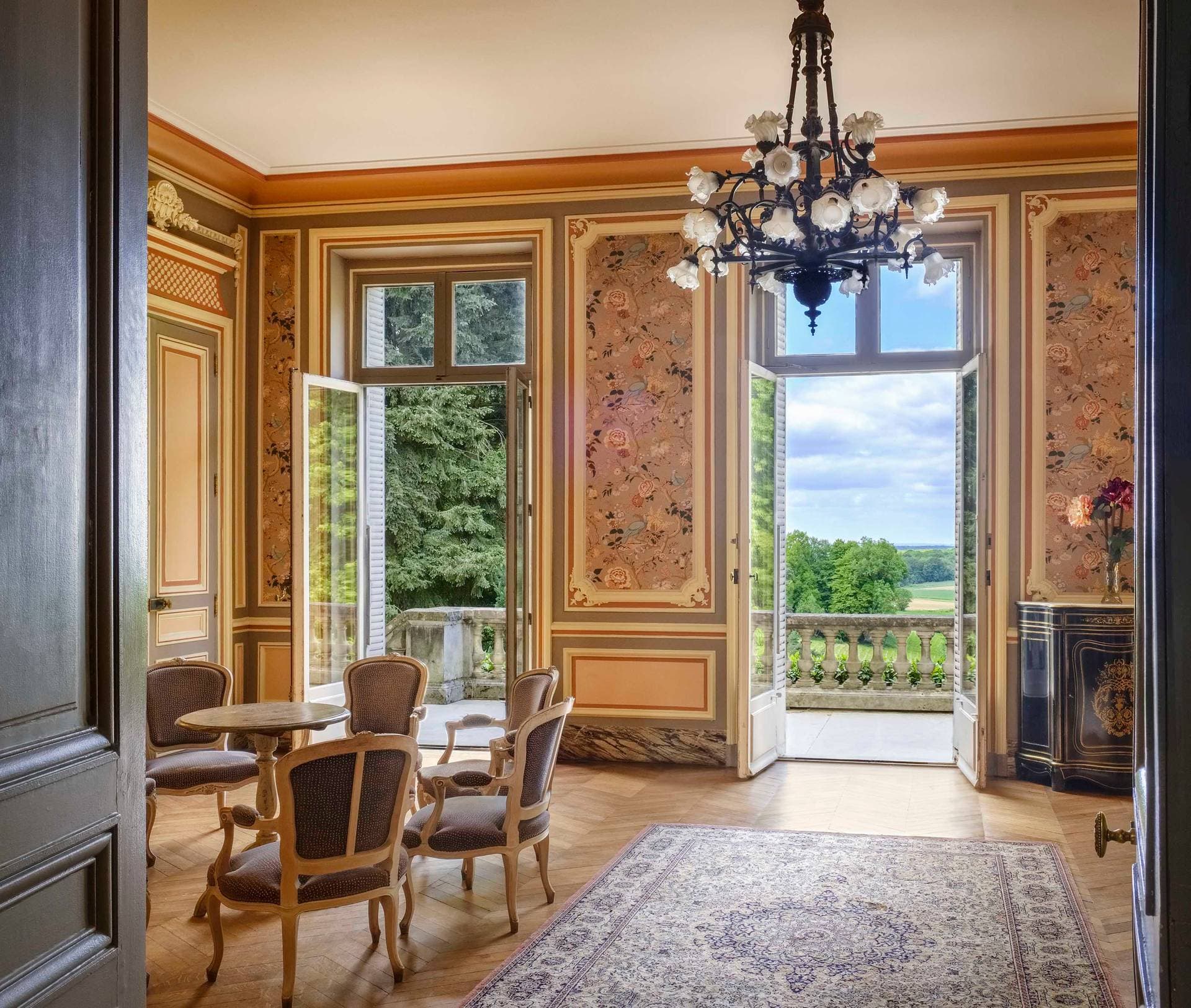Le Château de Châtenay 26