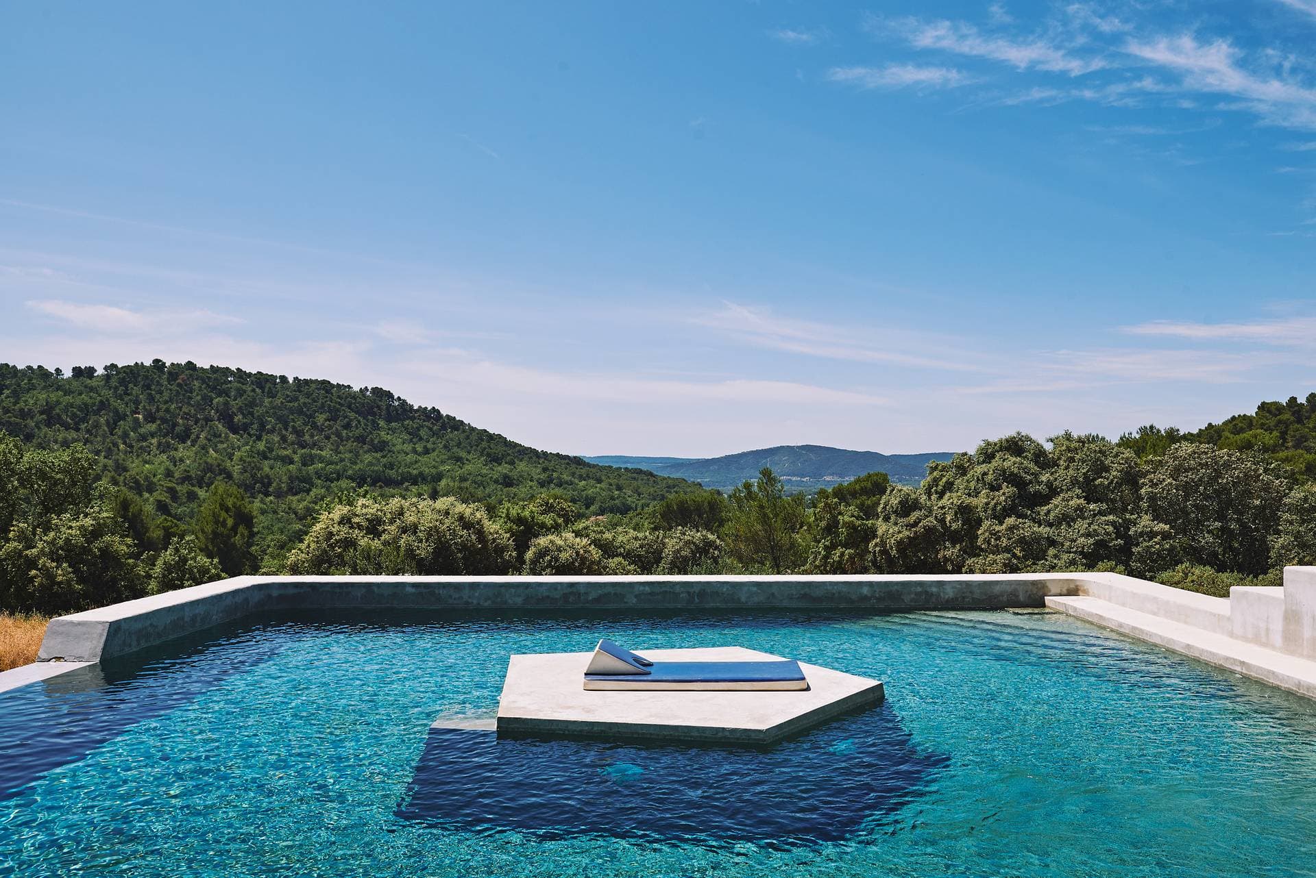 Domaine La Ferme HI Bride 2