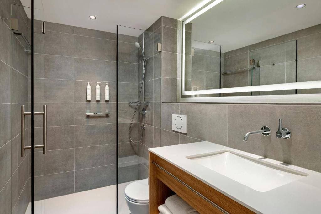 Courtyard by Marriott Biel Bienne 10