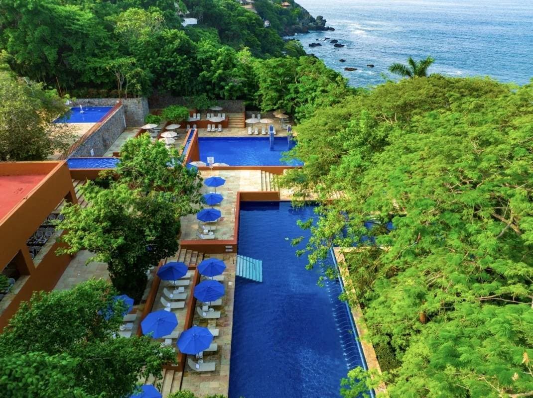 Las Brisas Ixtapa 5