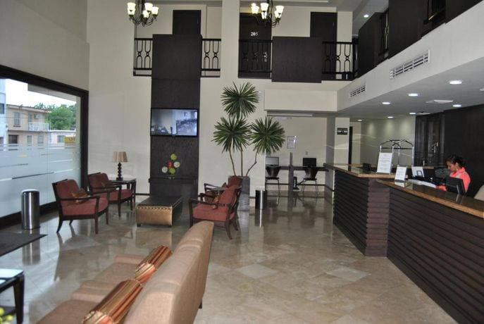Hotel Alameda Express 1