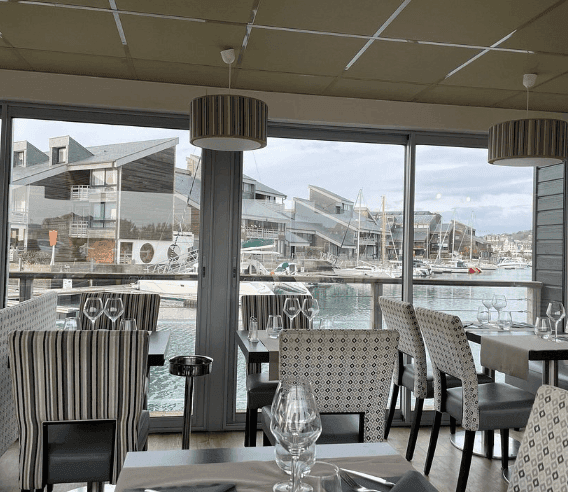 La Peniche Restaurant 4