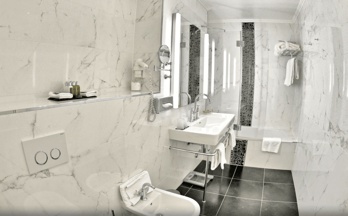 Le Grand Hotel Suisse Majestic 34