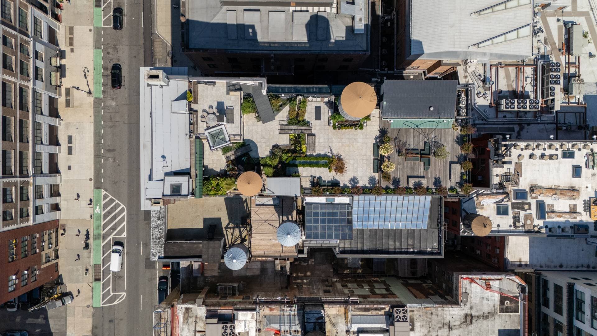 Loft 7 + Rooftop 12