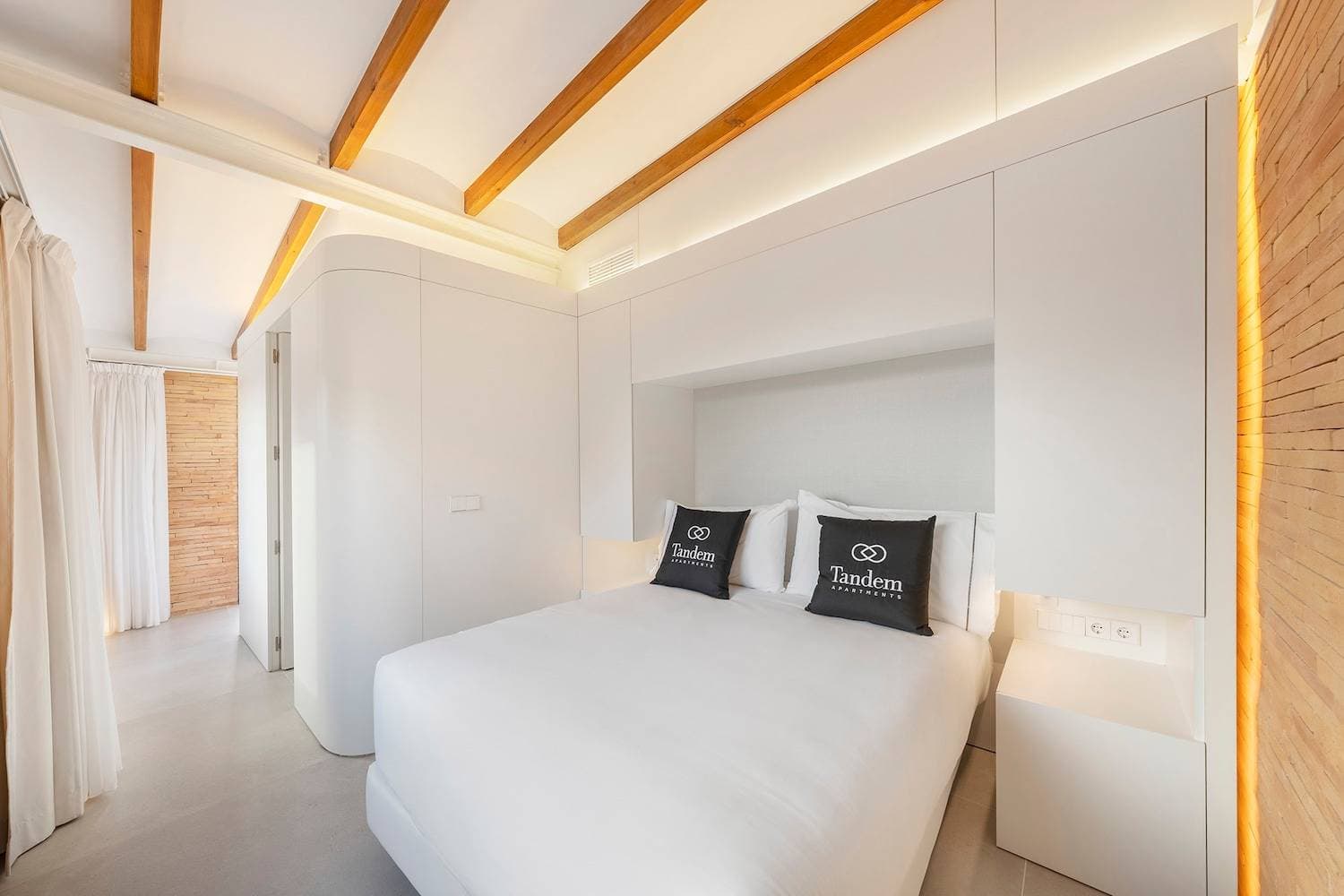 Tandem Pórtico Alicante Suites 6