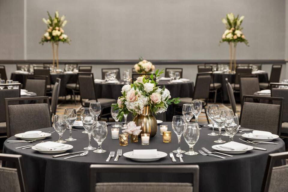 Crowne Plaza Louisville Airport Expo Ctr 47