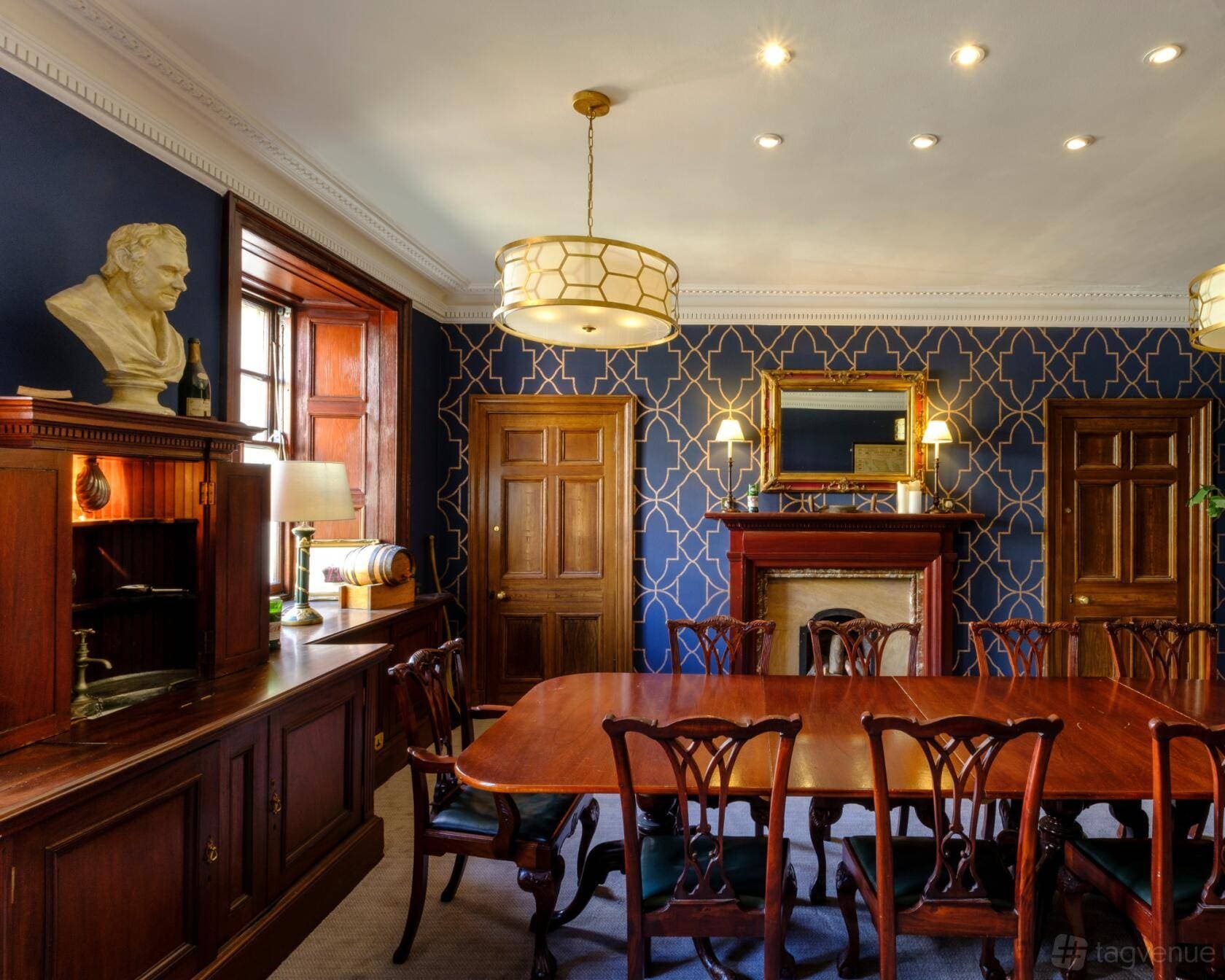 The Scotch Malt Whisky Society, The Vaults 1