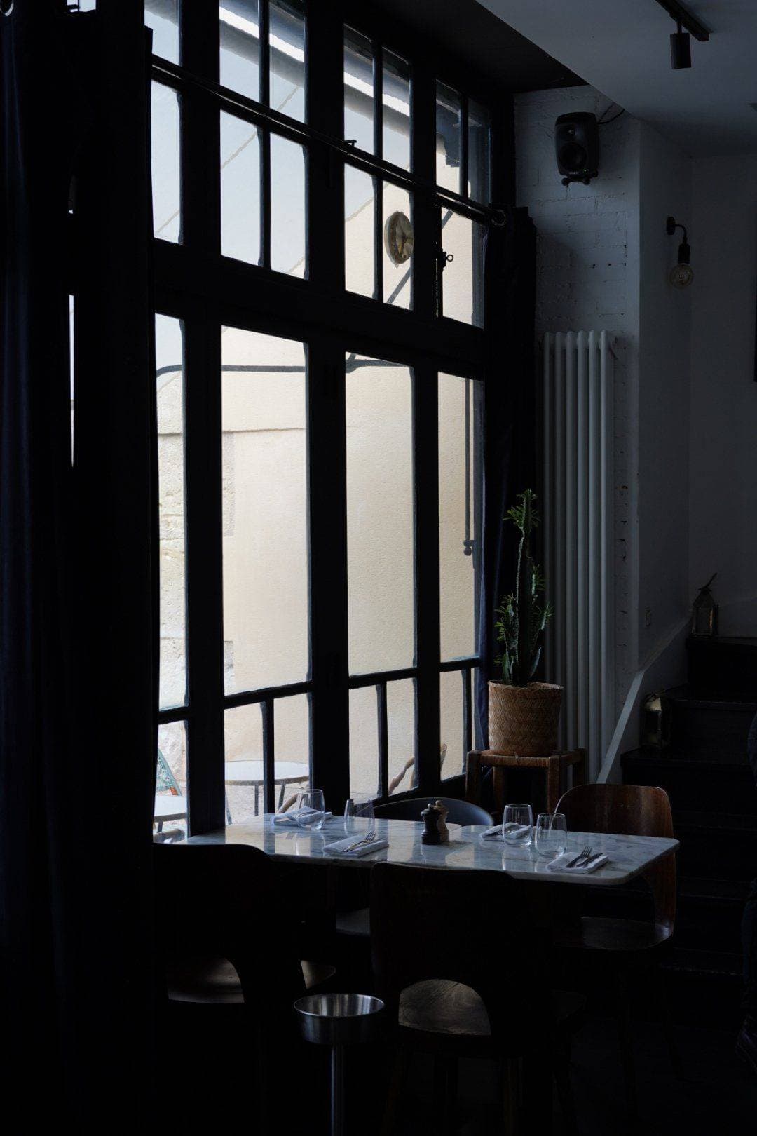 Vous Restaurant 7