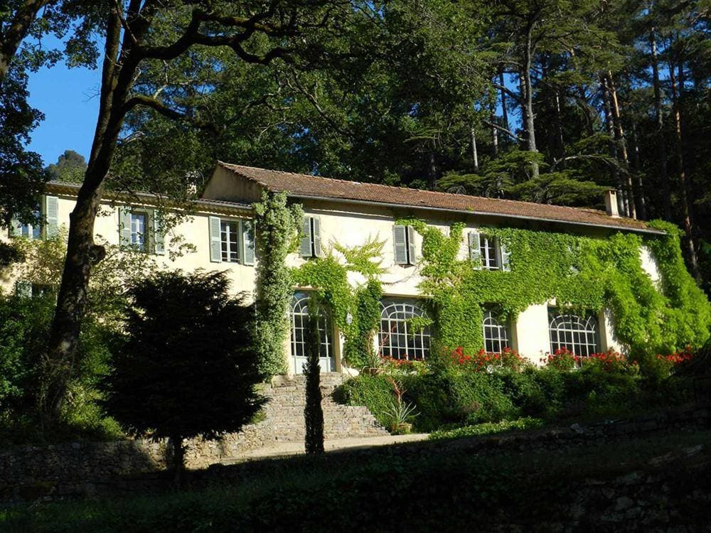 Le Hameau à Montrieux 2