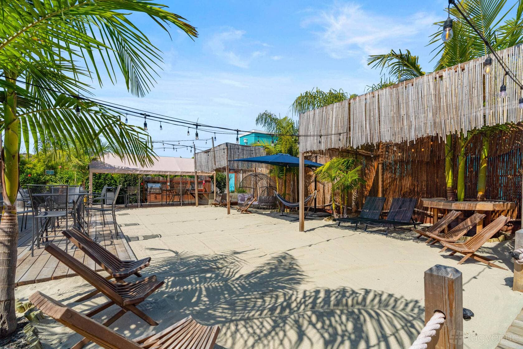 Good Life Resorts 13