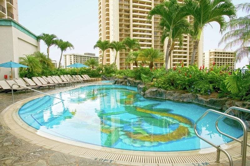 Hilton Grand Vacations Suites at Hilton Hawaiian Village 7