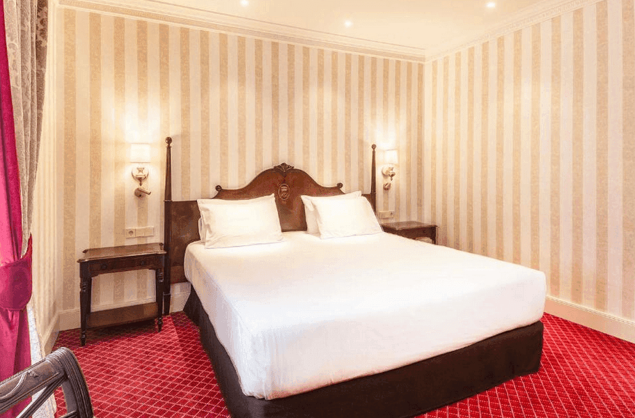 Eurostars Hotel de la Reconquista 28