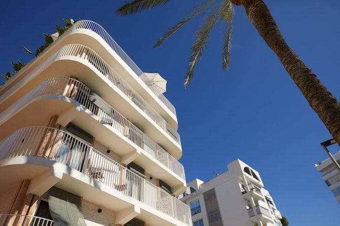 Belle Marivent Mediterranean Petit Hotel 18