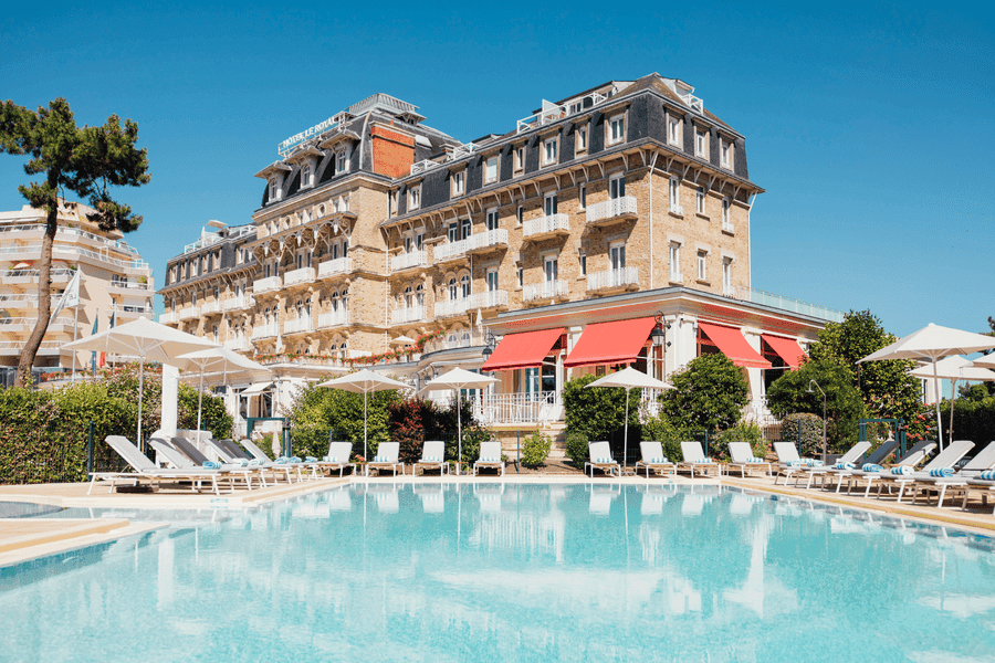 L'Hôtel Barrière Le Royal La Baule 1