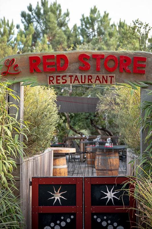 Le Red Store 1