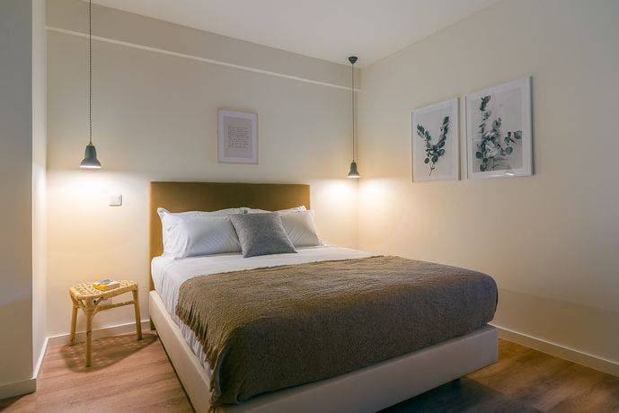Three House Hotel 14