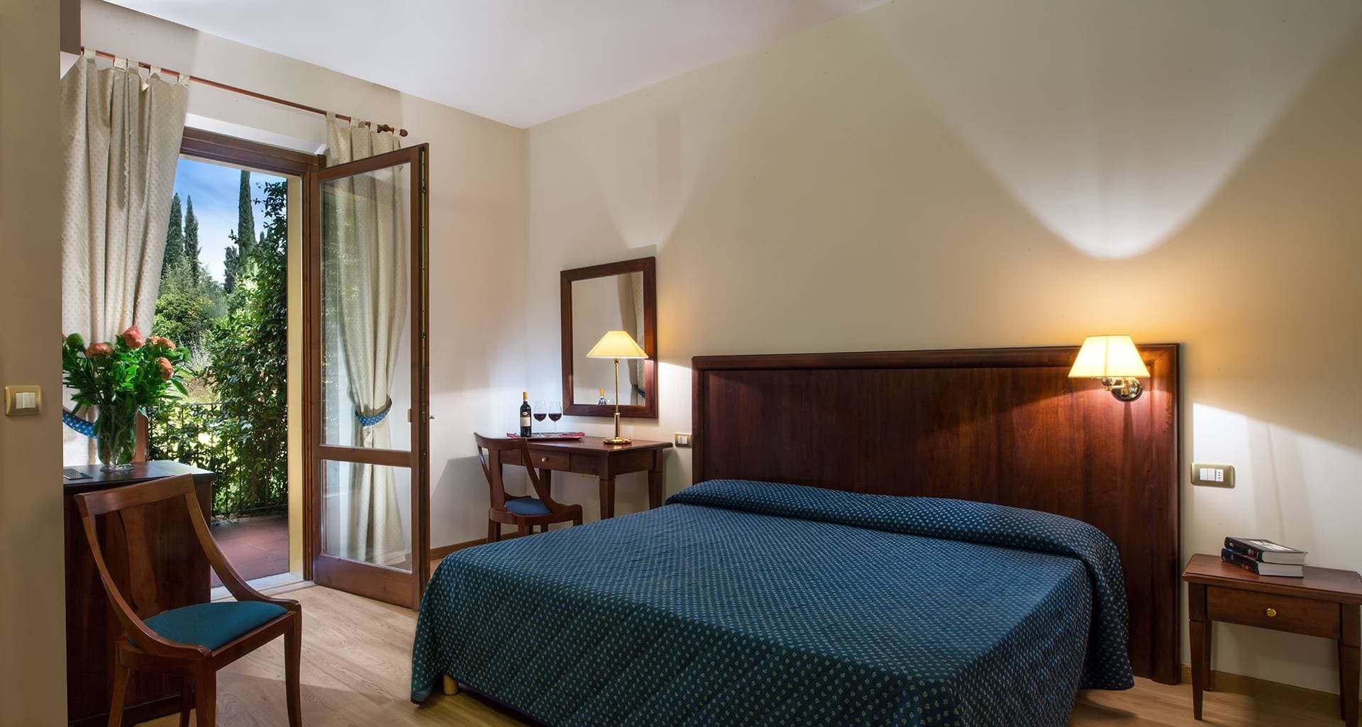 Hotel 2 Mari 6
