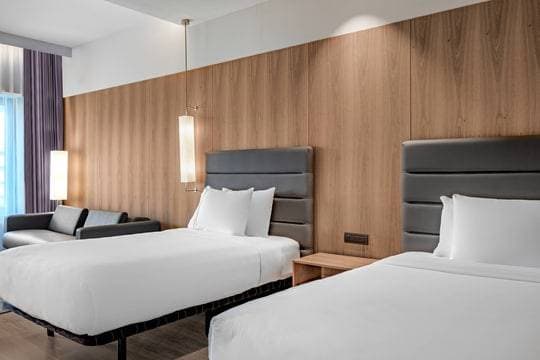 AC Hotel Diagonal L´Illa 18