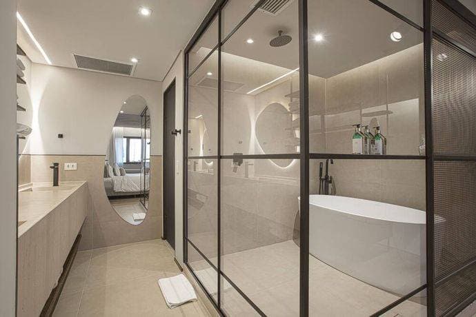 Qoya Hotel Curitiba, Curio Collection by Hilton 9