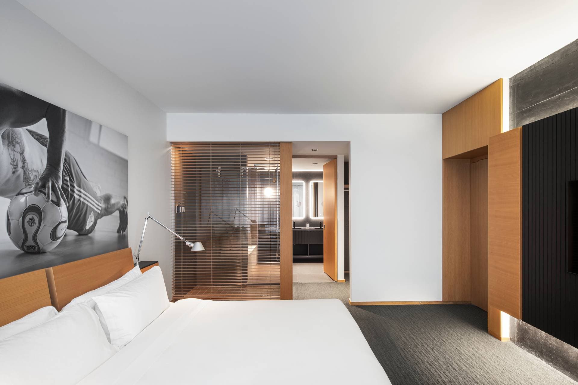 Signature Suite