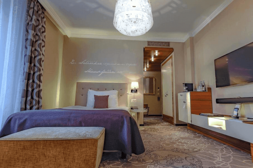 Hotel Schweizerhof Luzern 18