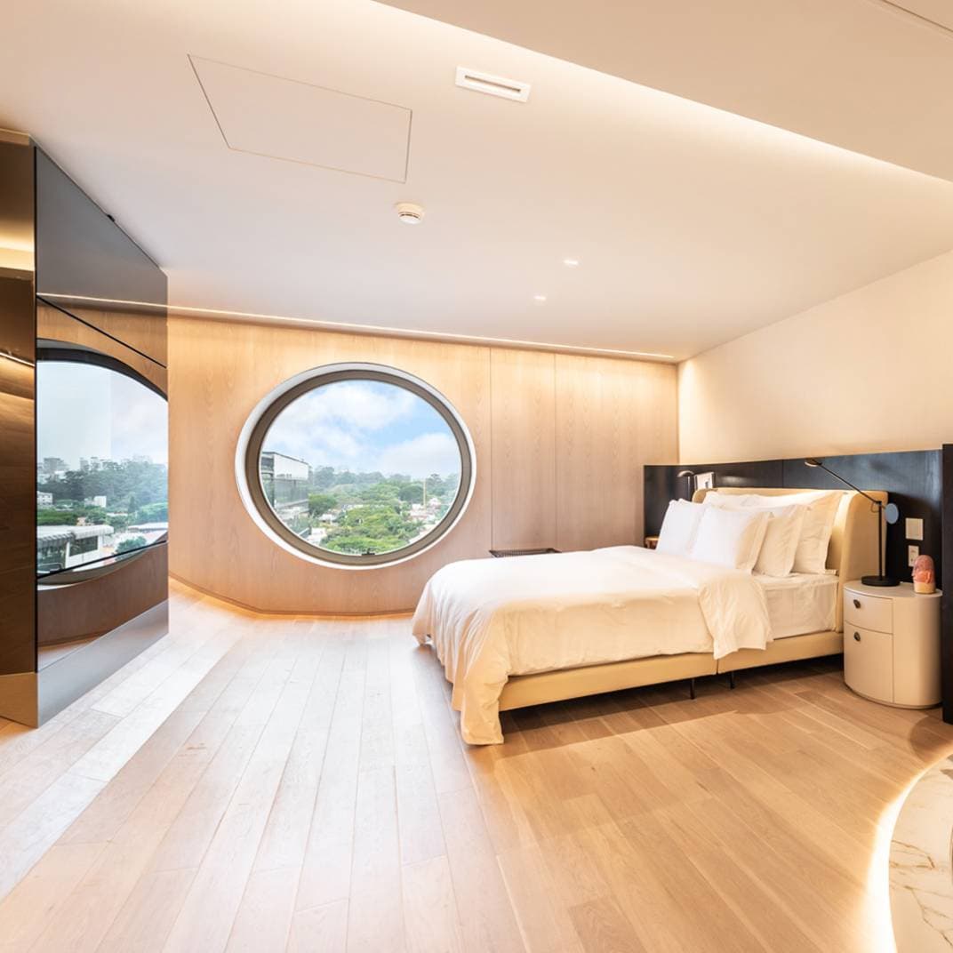 Hotel Unique 10