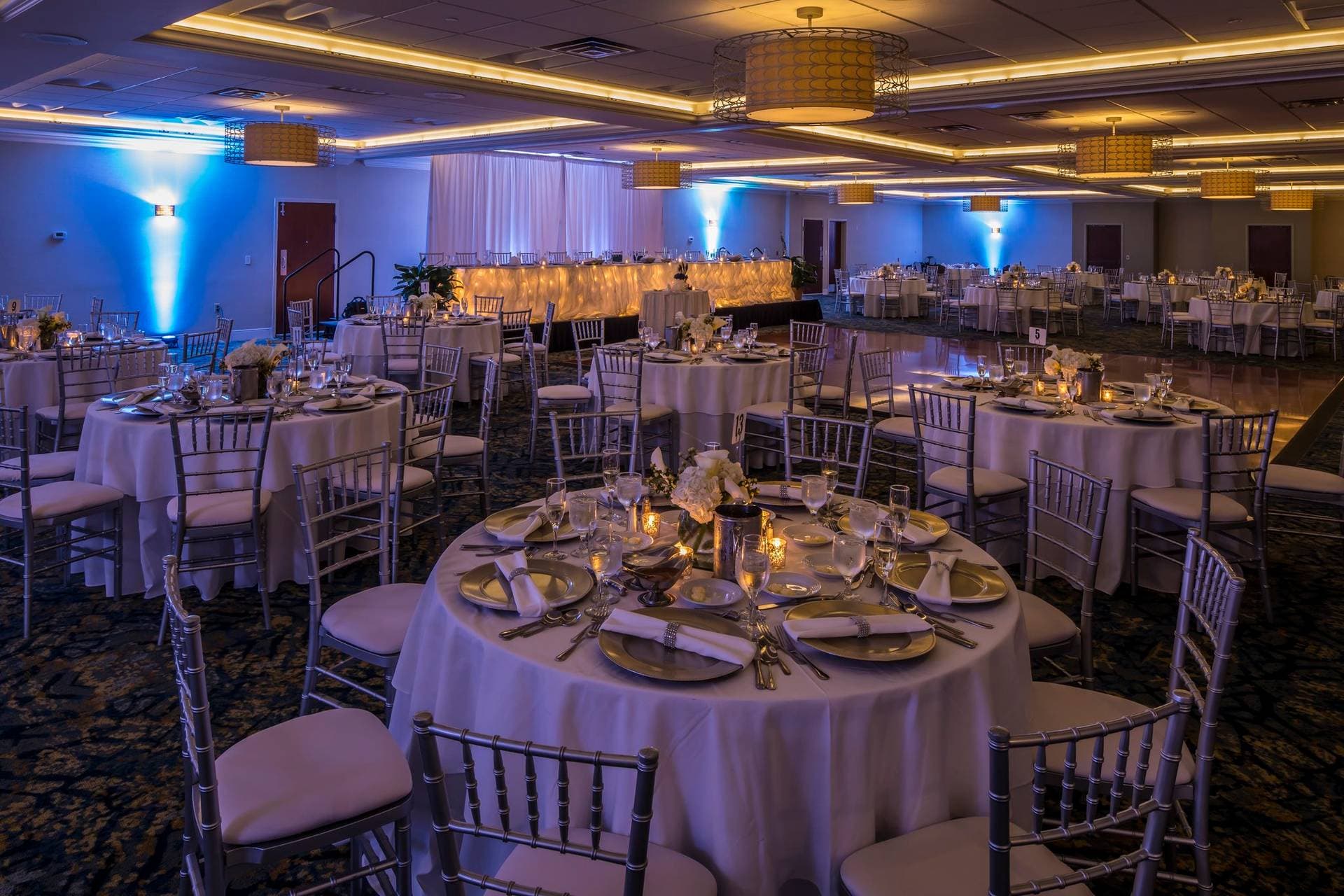 Crowne Plaza Suites Pittsburgh South 13