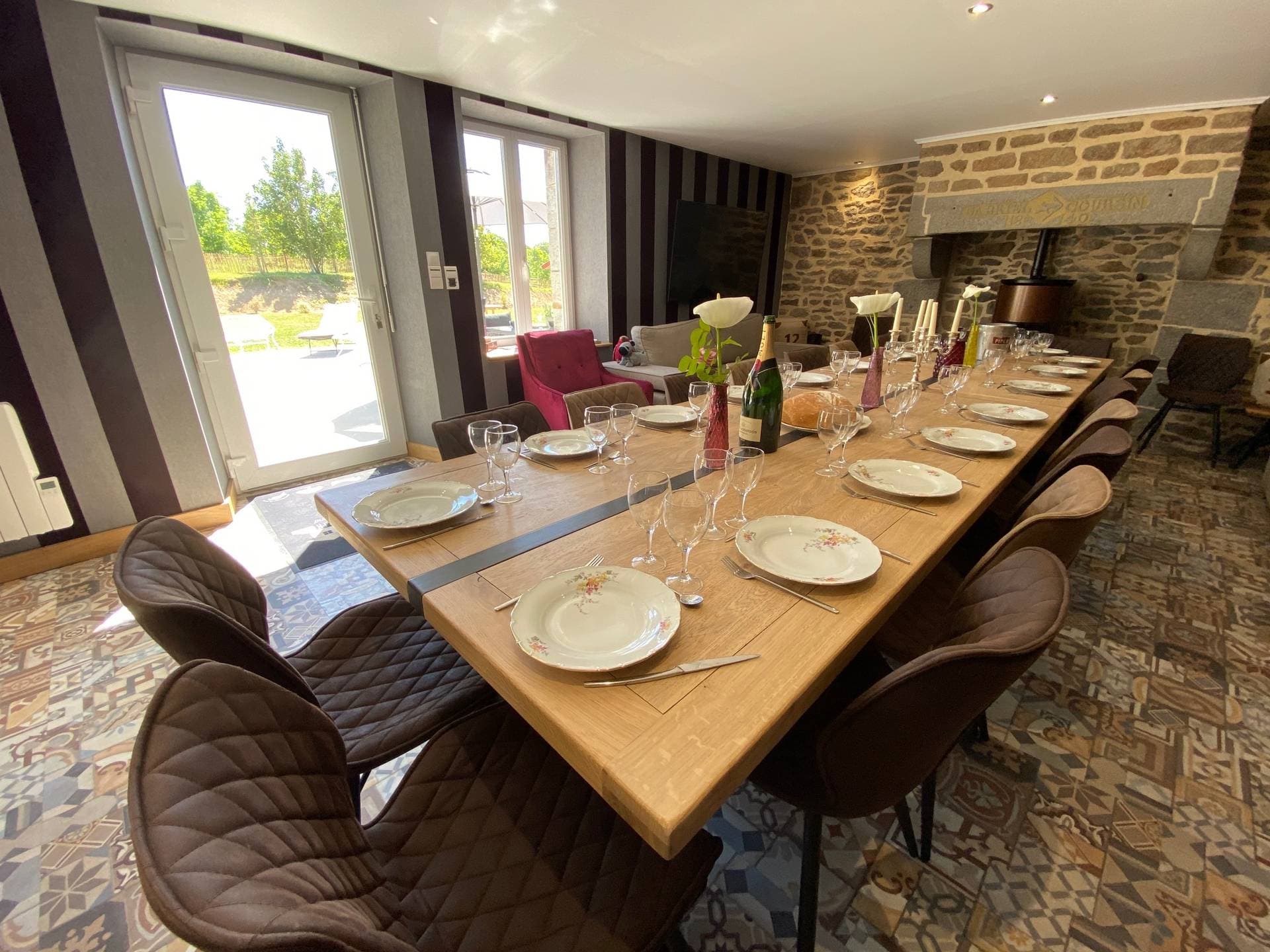 La Clef Decamp - Chaignonnières Roulotte 19 pers 2 Gîtes : jacuzzi 15 min mer 9