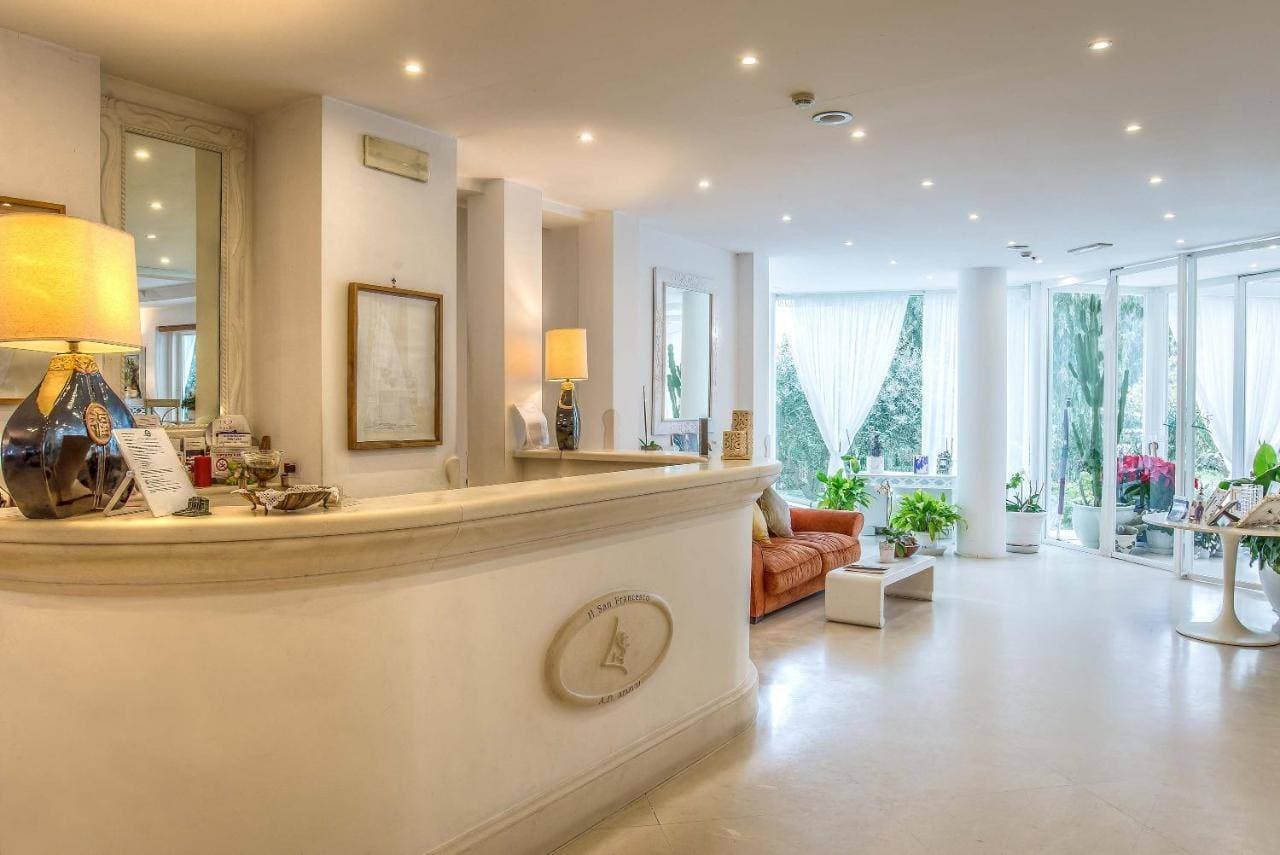 Il San Francesco Charming Hotel 10