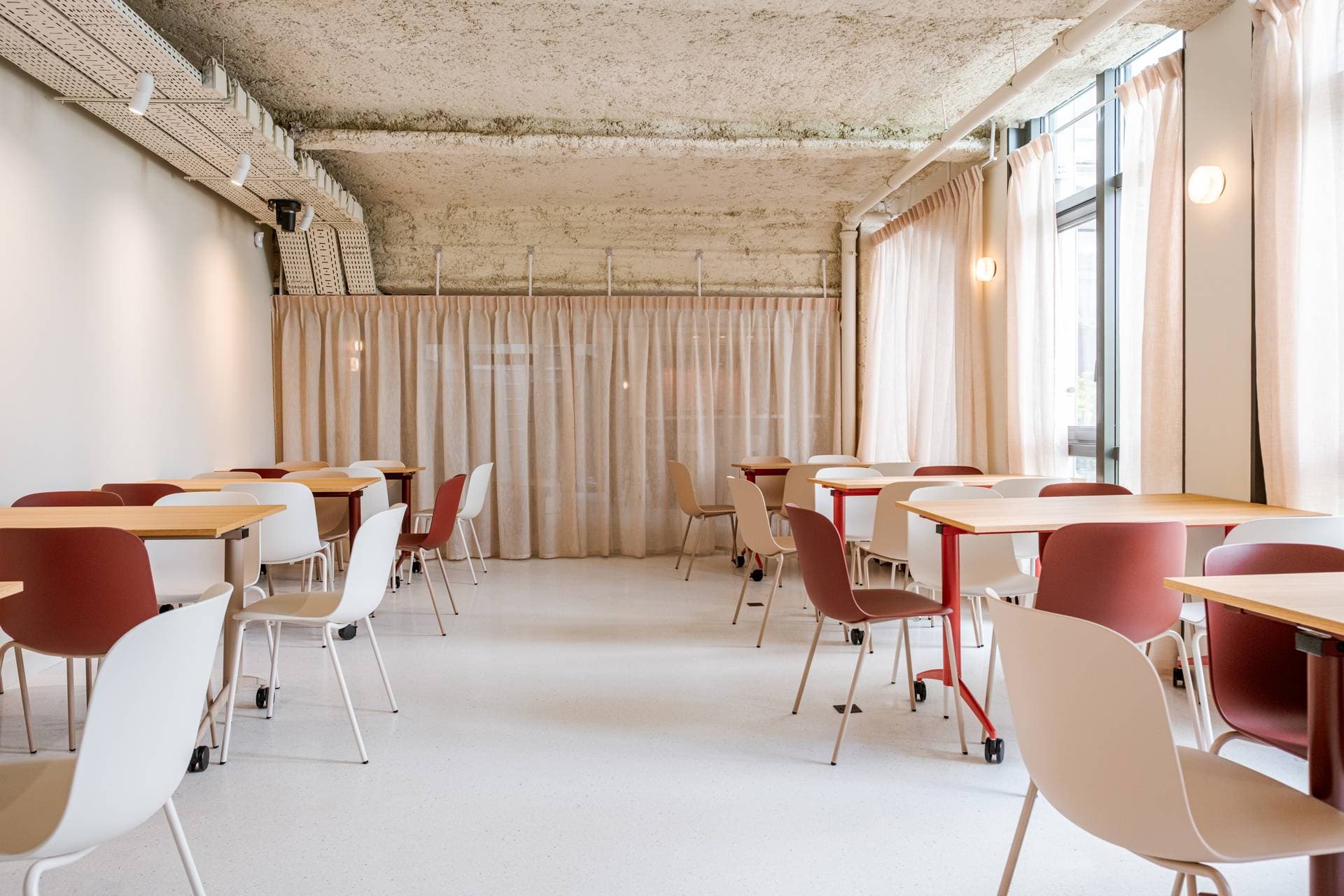 Jöro House - Pigalle 3