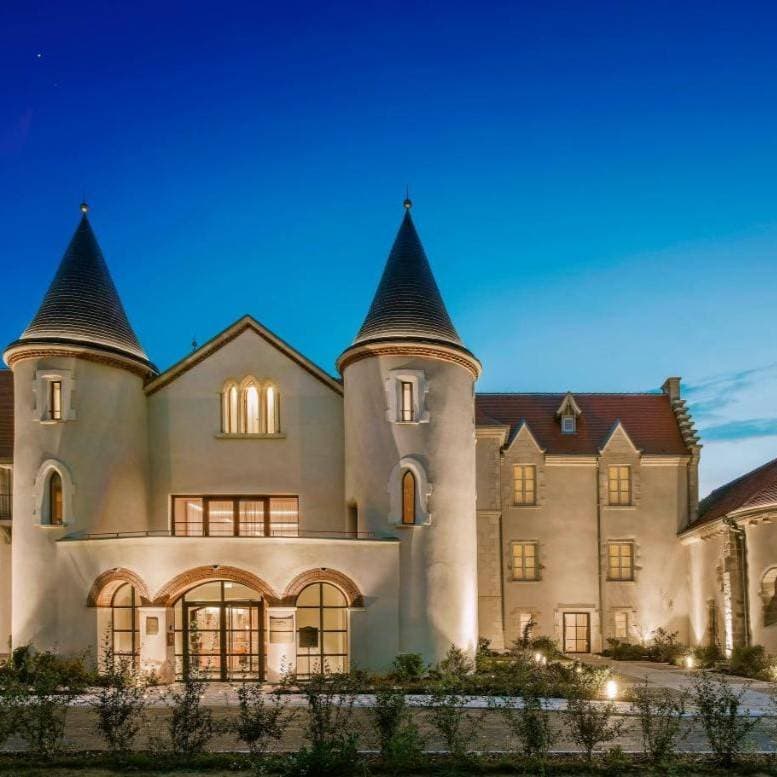 Château Saint-Jean 8