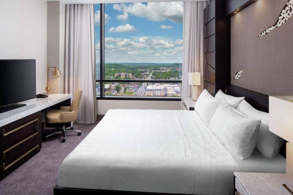 Hilton Rochester Mayo Clinic Area 30