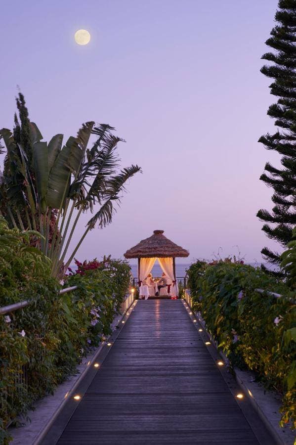 Suite Hotel Eden Mar 6
