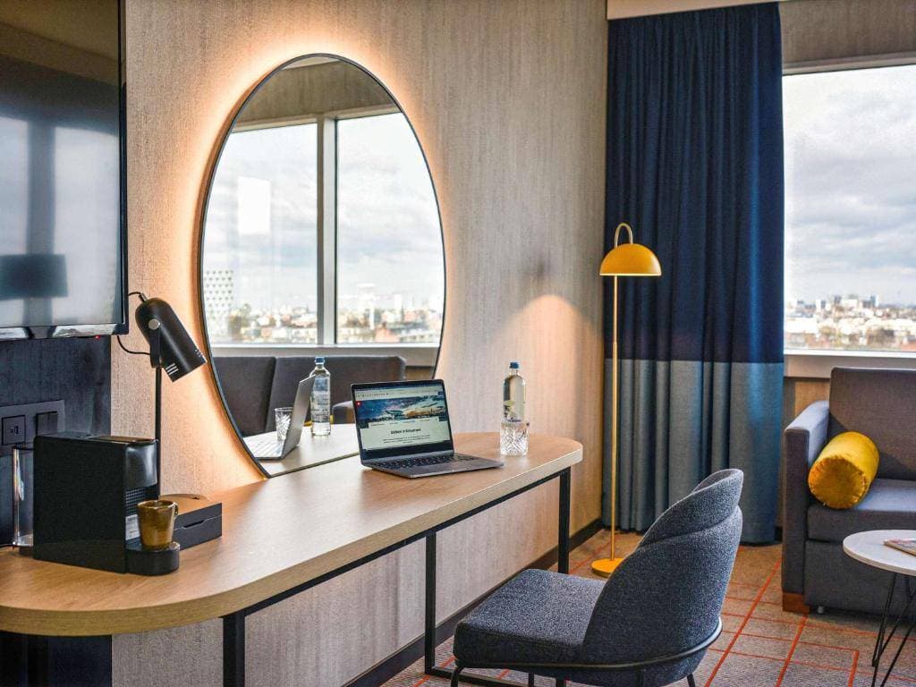 Mercure Antwerp City South 15