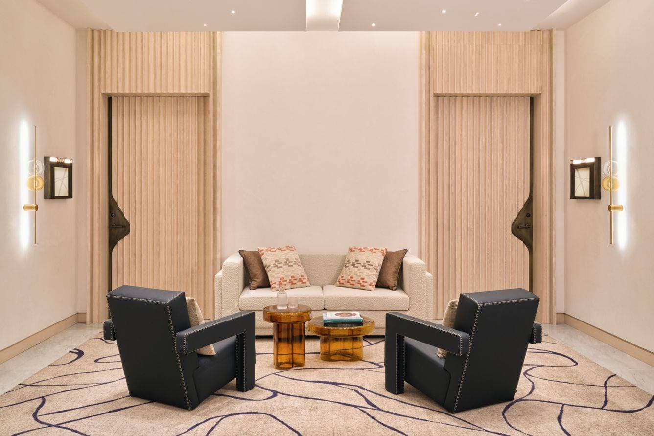 Hotel Arts  14