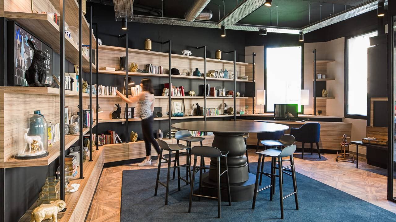 Ibis Styles Laval Centre Gare 3