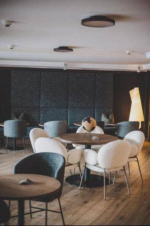 Hotel Enzian - Adults Only 7