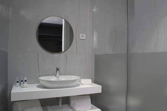 Rednyx Hotel 12
