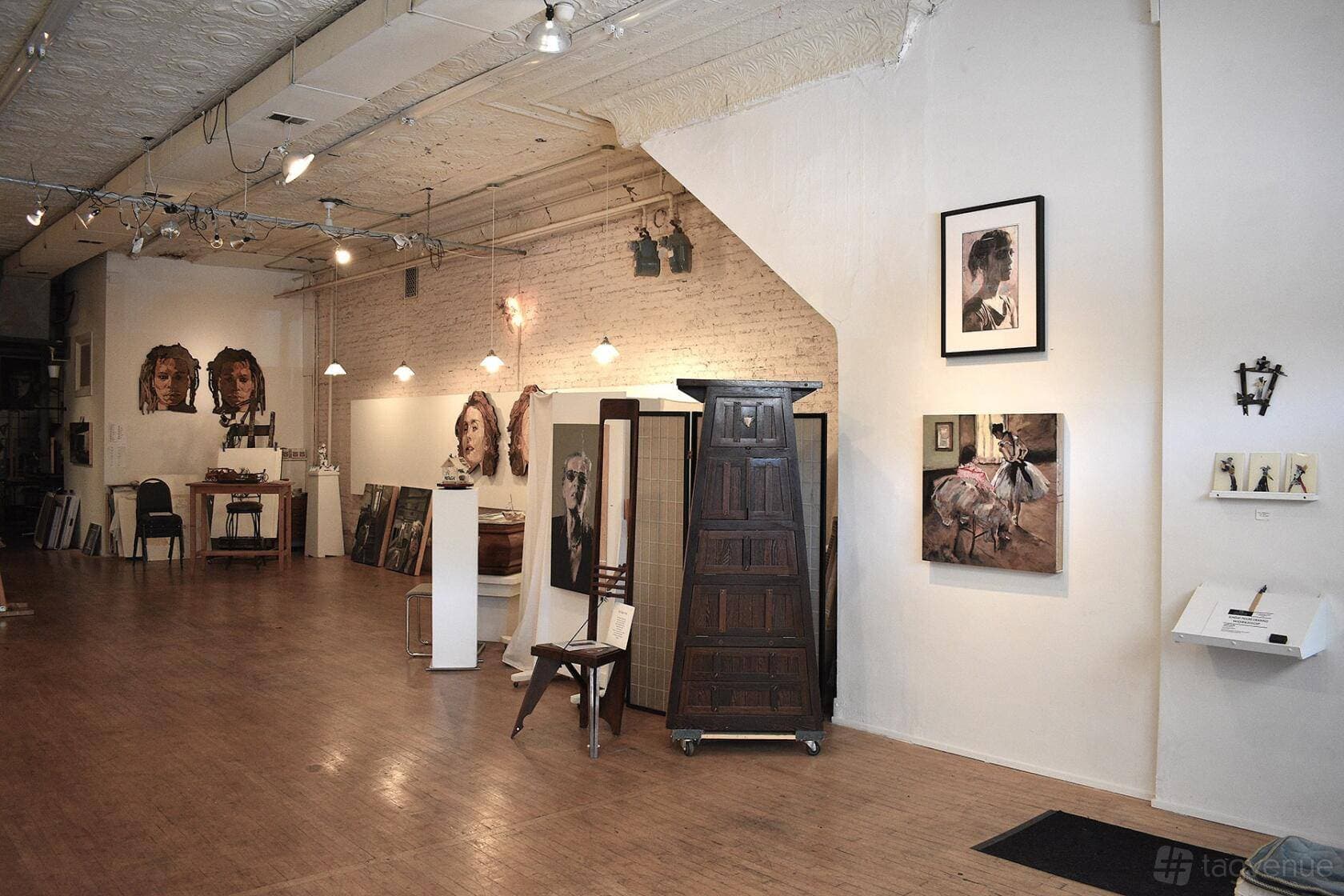 Tom Robinson Studio 10