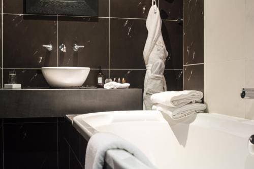 Bliss Boutique Hotel 12