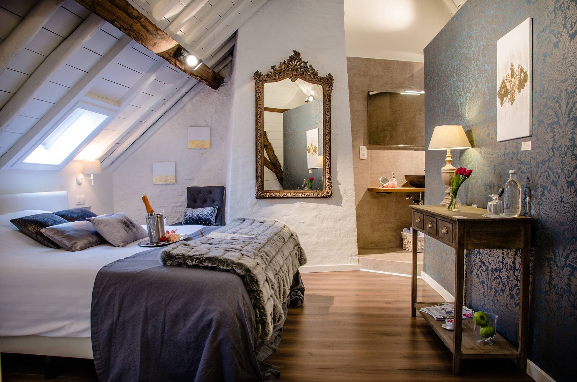 The White Queen B&B 6