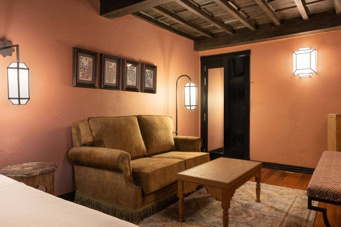 Hotel Palacio De Santa Paula, Autograph Collection 12