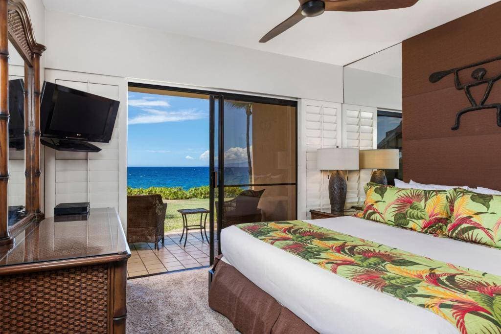 Makena Surf 32