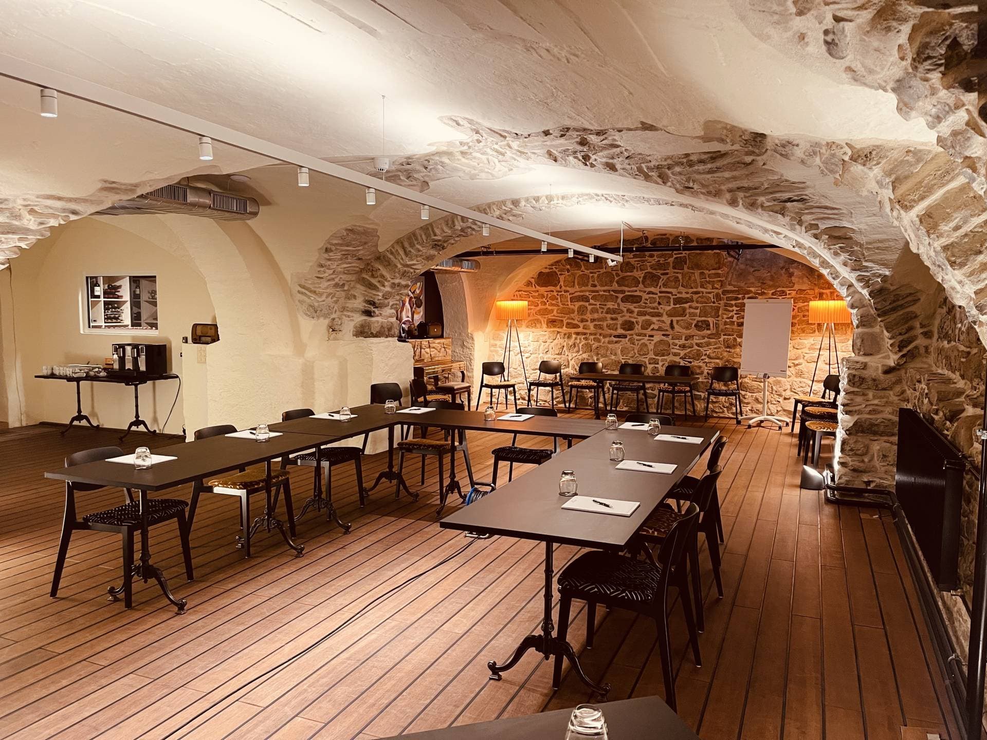 Hôtel Brasserie Le Tonnelier 25