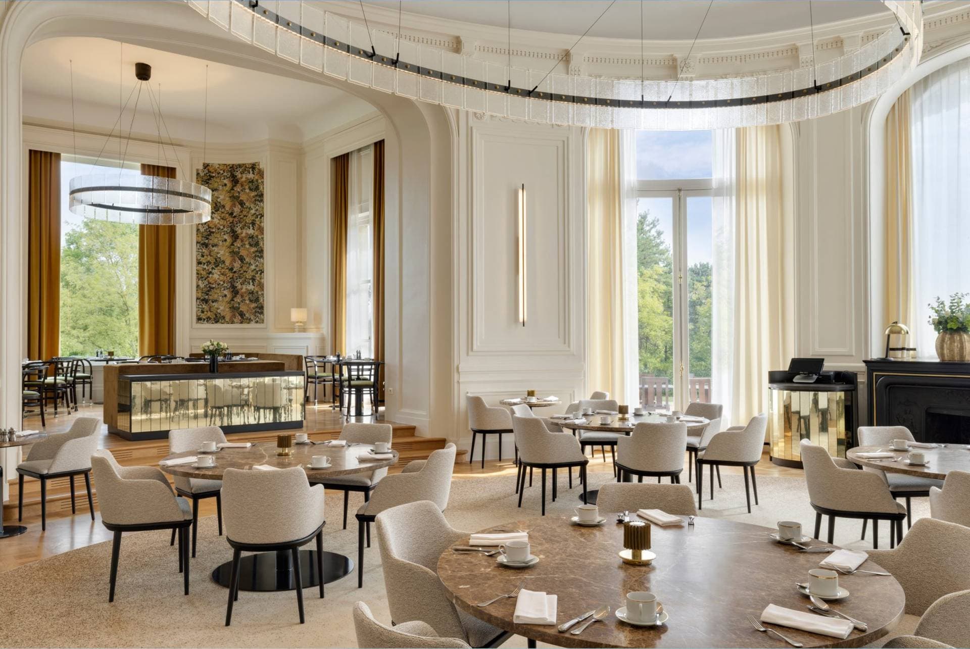 InterContinental Chantilly Château Mont Royal by IHG 11