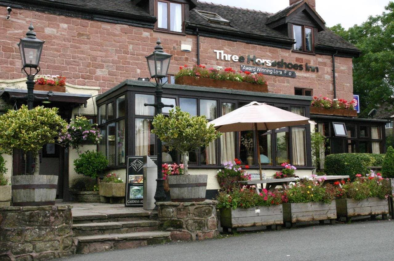 Three Horseshoes Country Inn & Spa 1