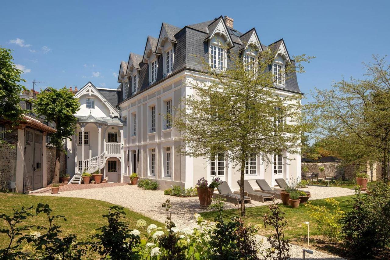 Hôtel Saint Delis 1