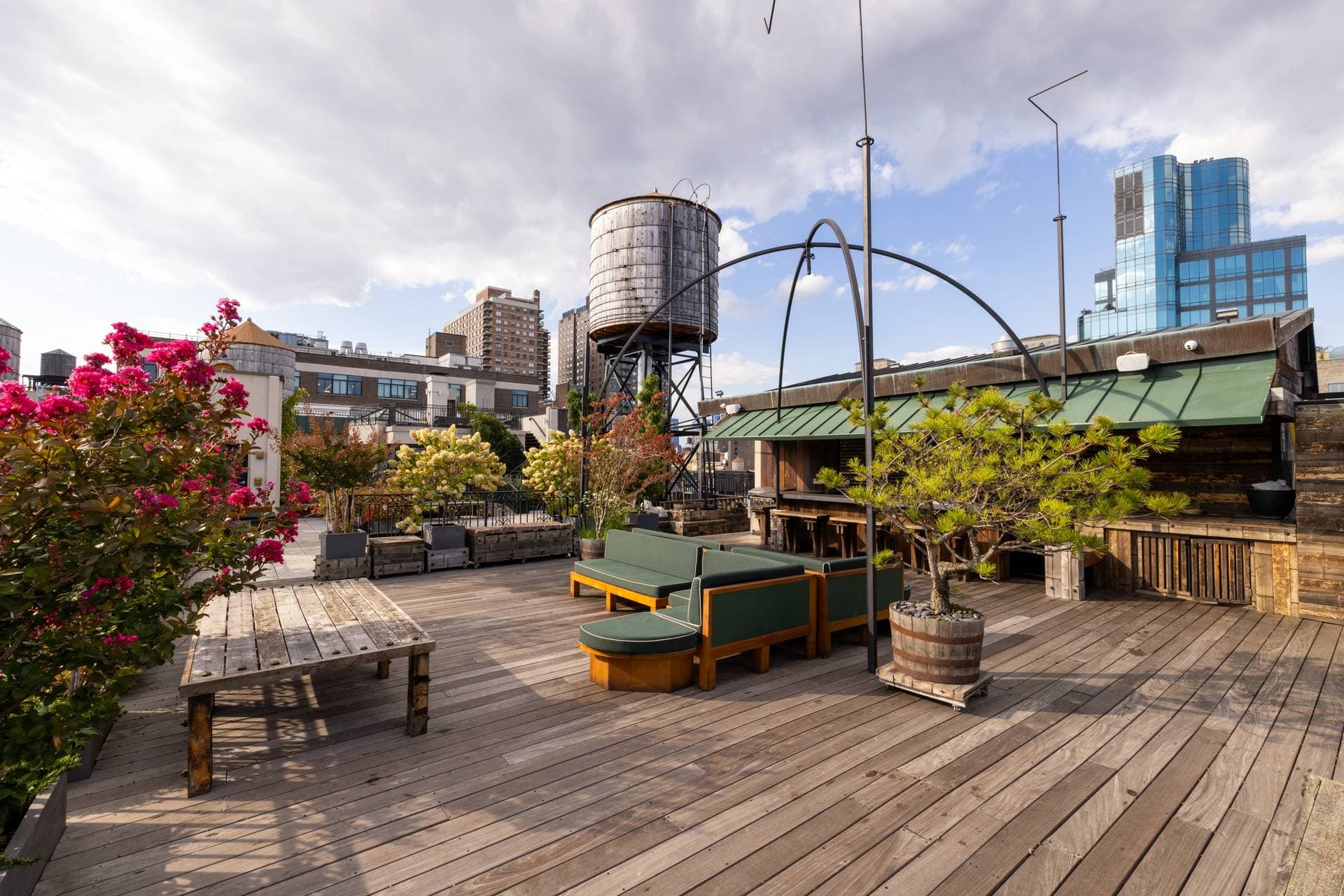 Loft 7 + Rooftop 5