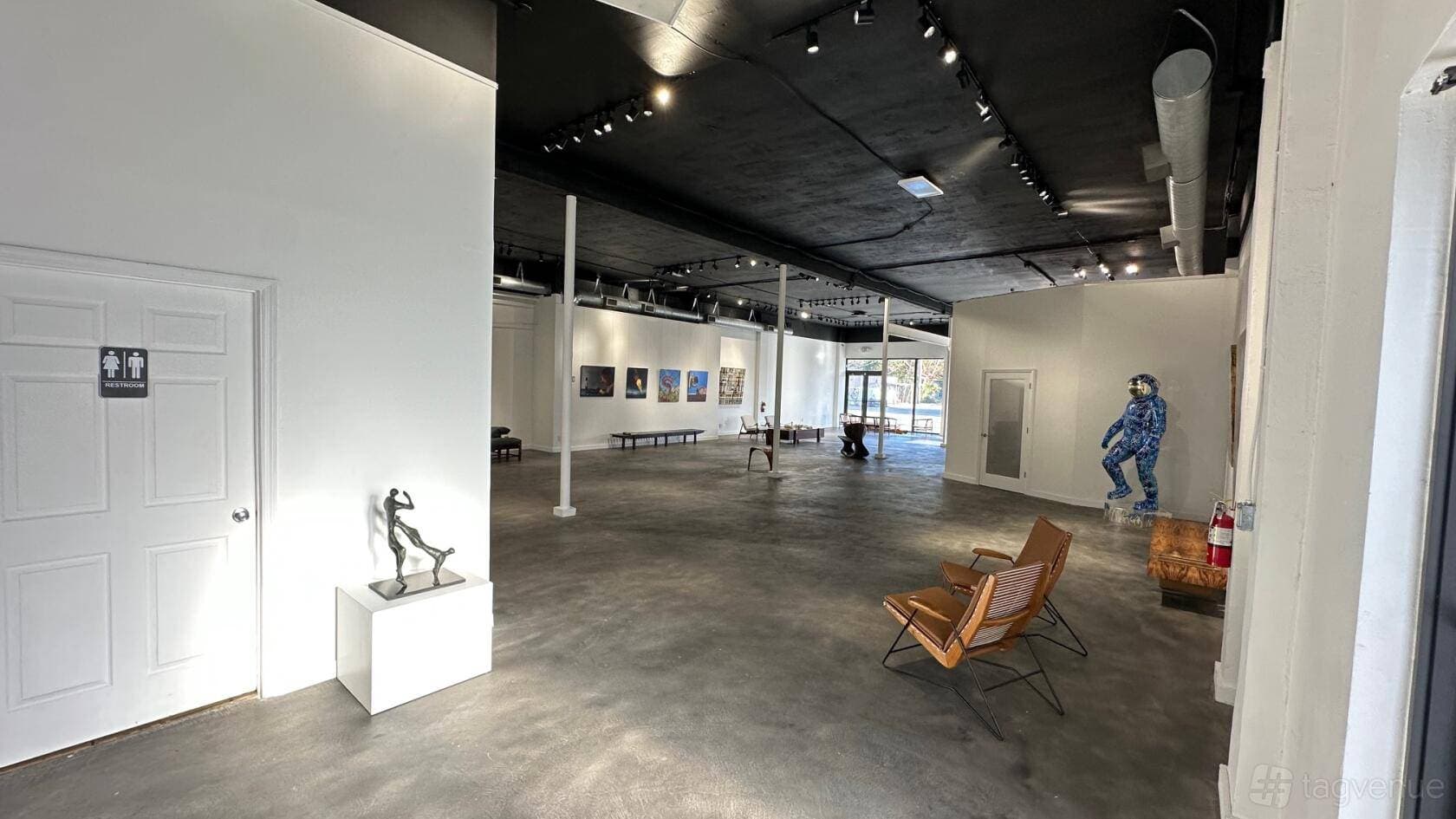 Emporium B Gallery 29